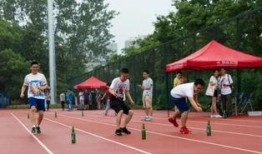 郑州财经操场吃瓜,揭秘校园八卦背后的真相