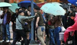 群众吃瓜记完整