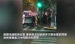警察吃瓜照片高清,警察吃瓜瞬间，高清照片揭秘警营生活趣闻
