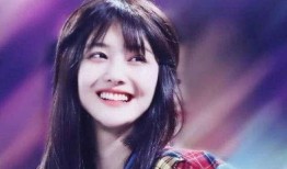 吃瓜一姐郑爽,娱乐圈的“吃瓜一姐”，揭秘明星幕后故事