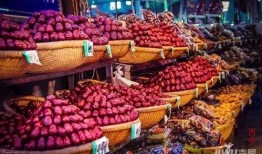 吃瓜年货节,欢乐购物，年味十足